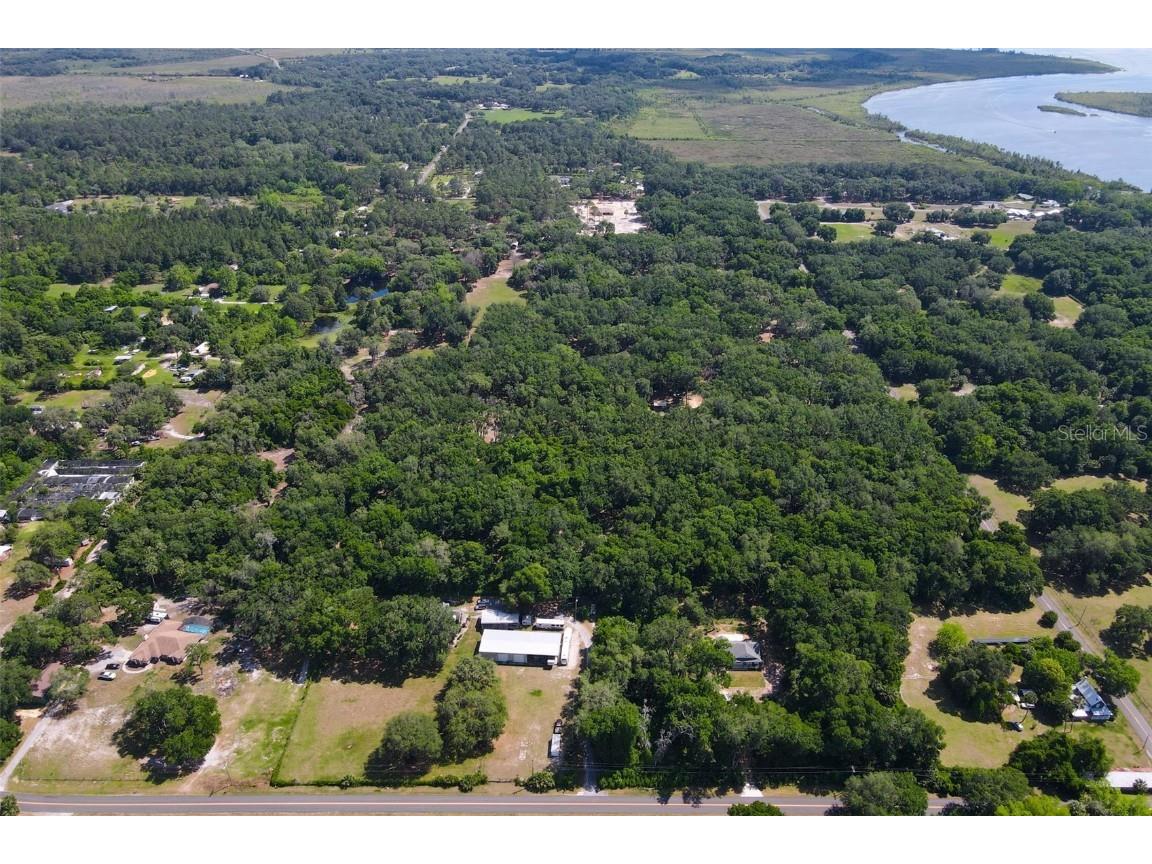 Emeralda Island Road Leesburg FL 34788 G5080852 image8