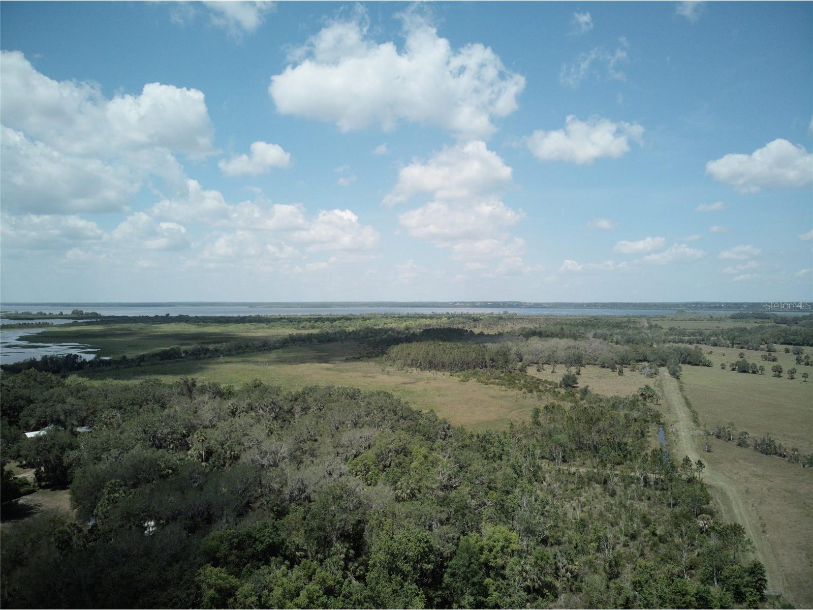 Emeralda Island Road Leesburg FL 34788 TB8385244 image6