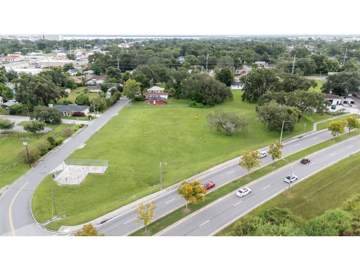 Emma Street W Lakeland FL 33815 R4909912 image6