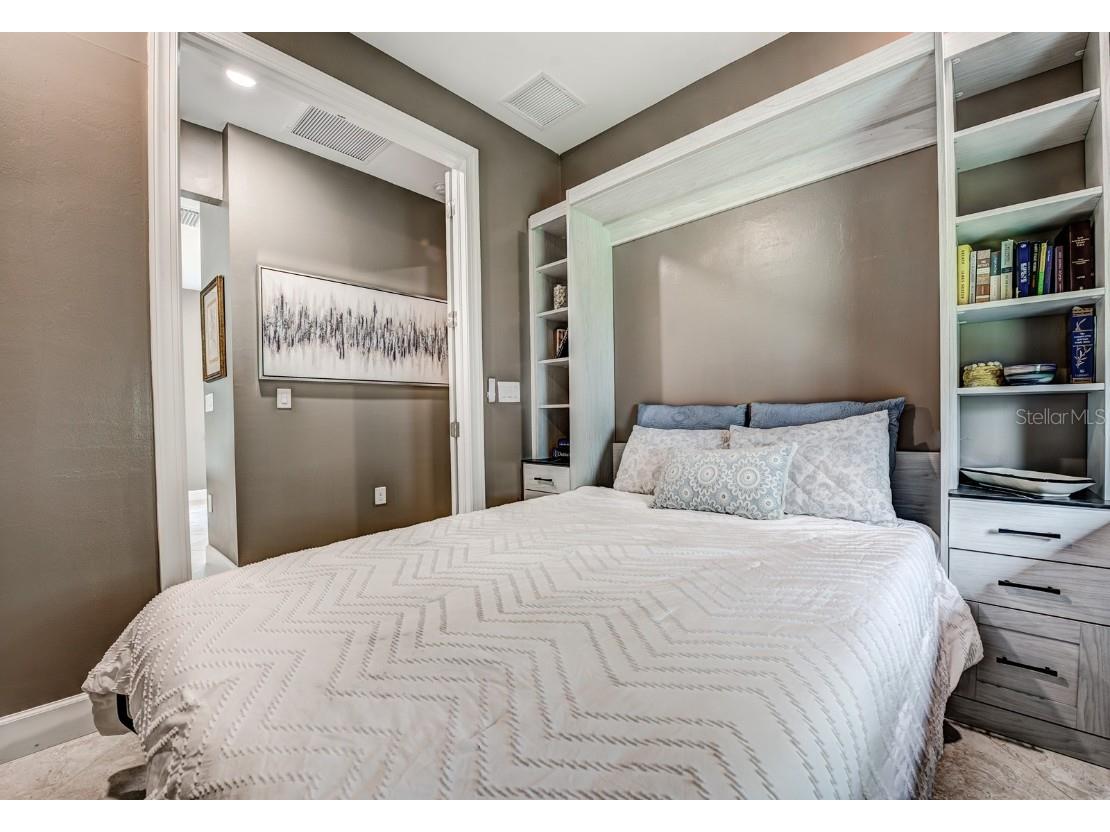  Englewood FL 34223 A4674199 image10