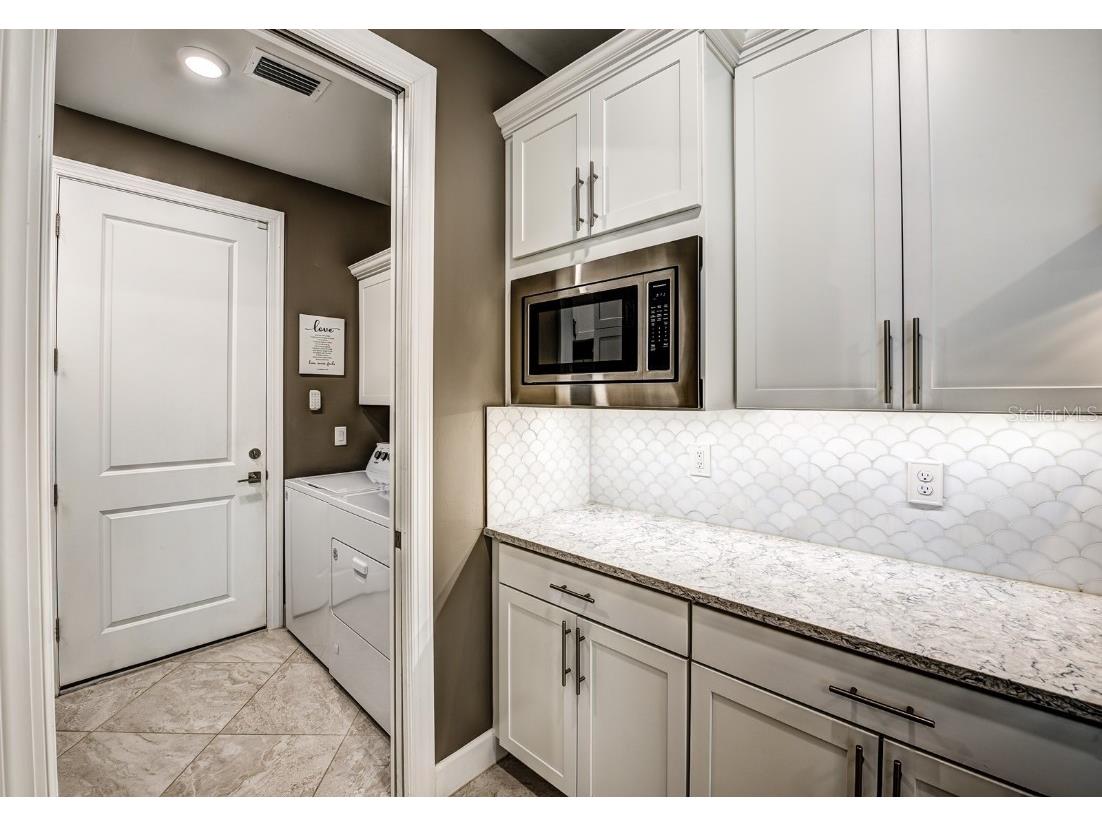  Englewood FL 34223 A4674199 image12