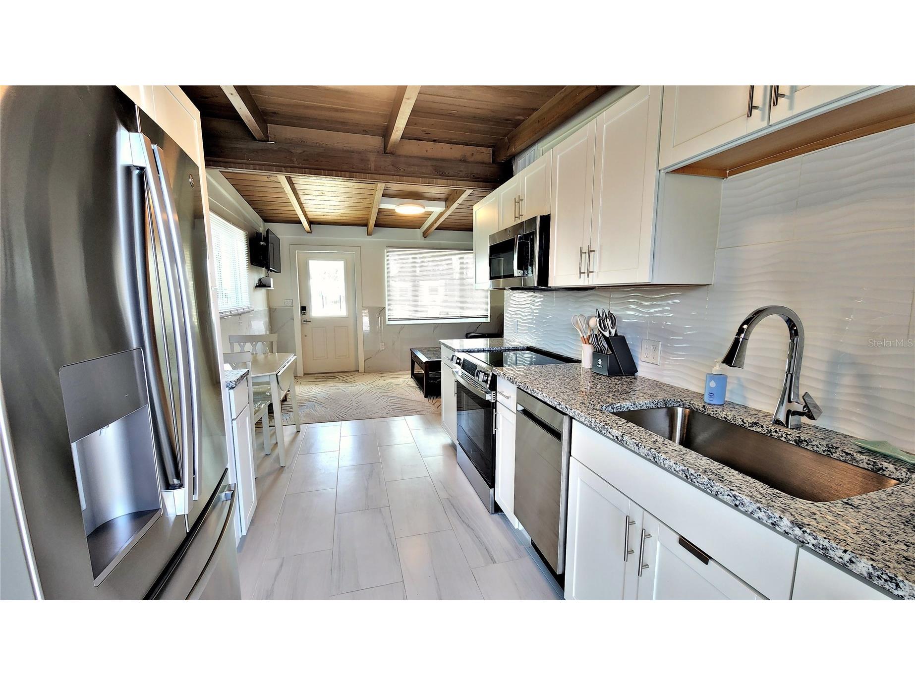  Englewood FL 34223 - LEMON BAY C7524376 image8