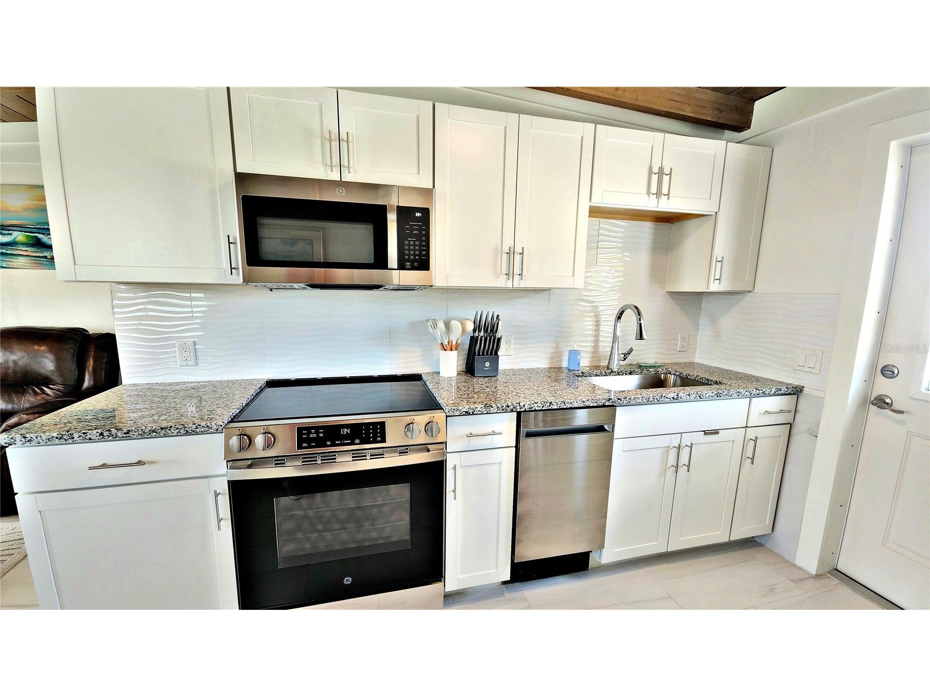  Englewood FL 34223 - LEMON BAY C7524376 image9