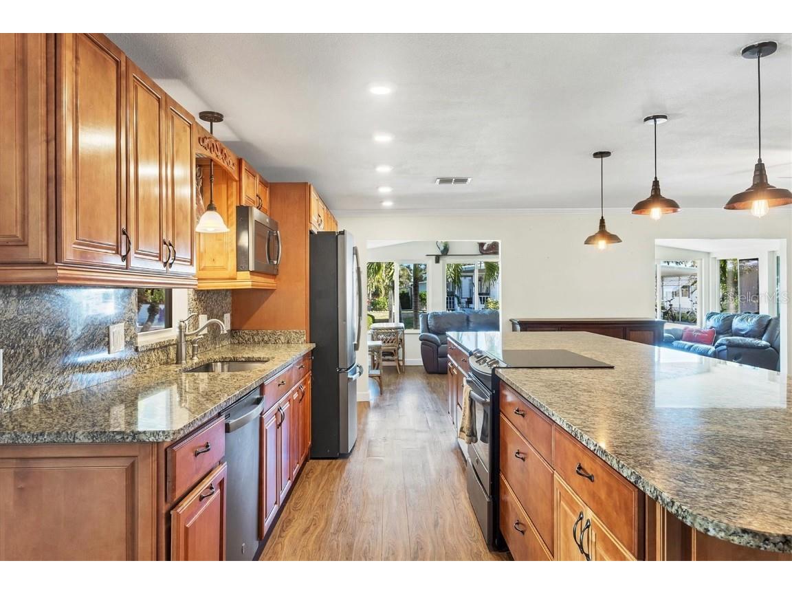  Englewood FL 34223 D6139511 image15