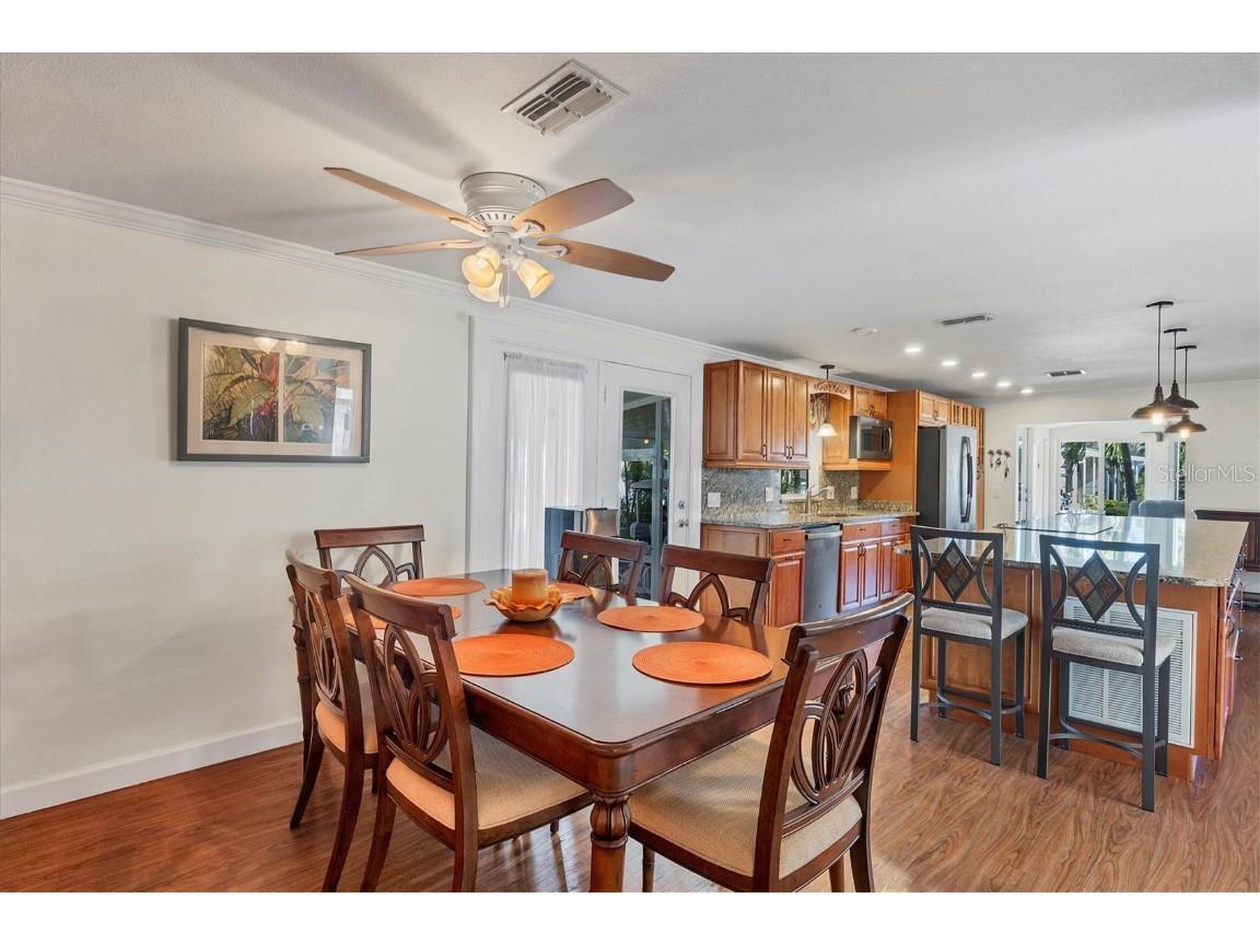  Englewood FL 34223 D6139511 image19