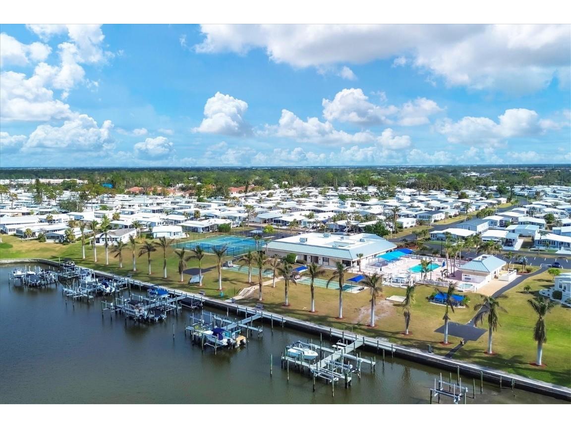  Englewood FL 34223 D6139511 image47