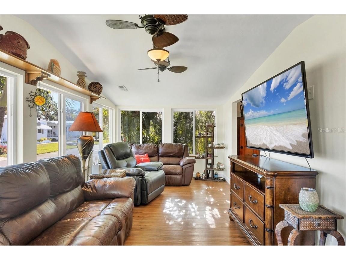  Englewood FL 34223 D6139511 image7