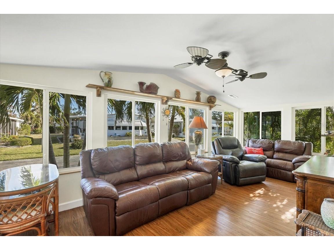  Englewood FL 34223 D6139511 image8