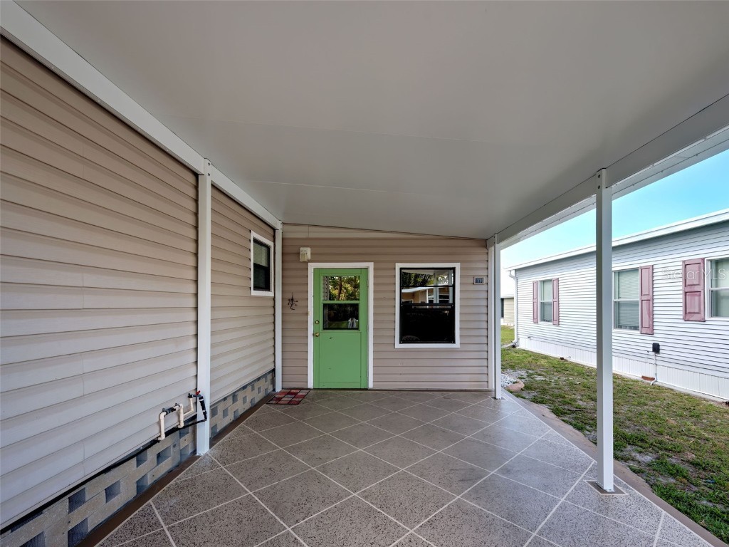 141 N Fiji Circle Englewood FL 34223 D6142219 image3