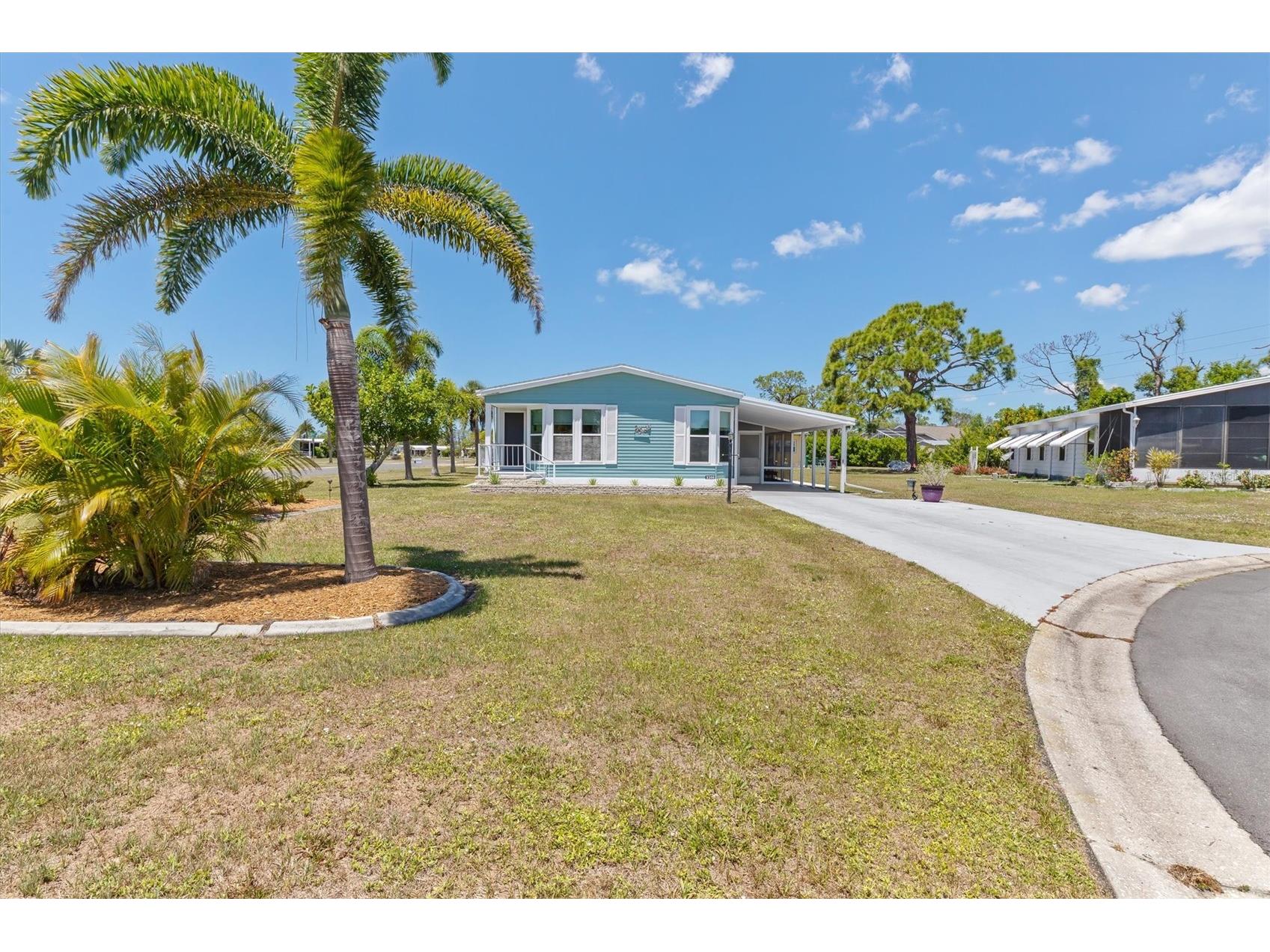 3308 Goldfinch Englewood FL 34224 C7525183 image2