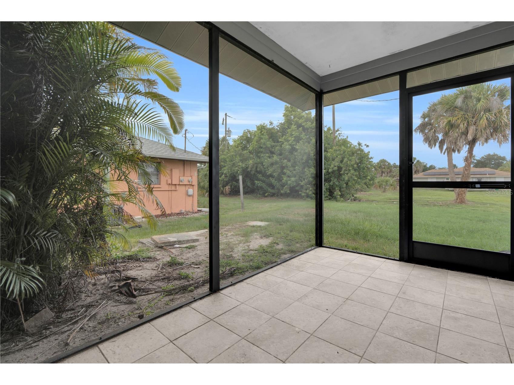  Englewood FL 34224 C7526878 image27