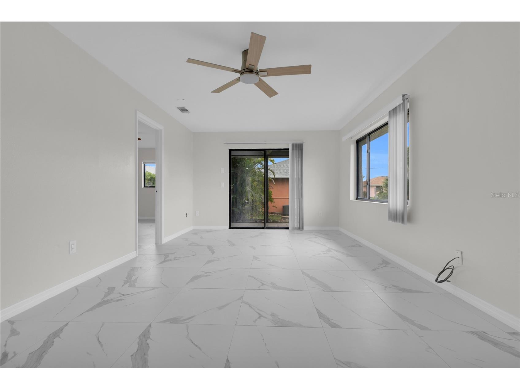  Englewood FL 34224 C7526878 image29