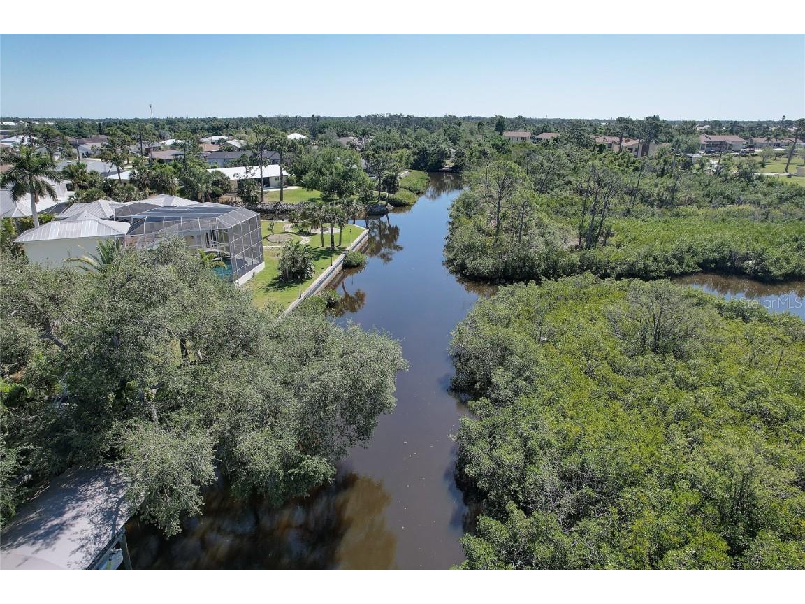  Englewood FL 34224 D6138510 image10