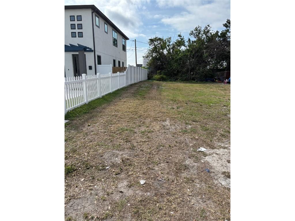 Fairfield Avenue S Saint Petersburg FL 33712 TB8353648 image1