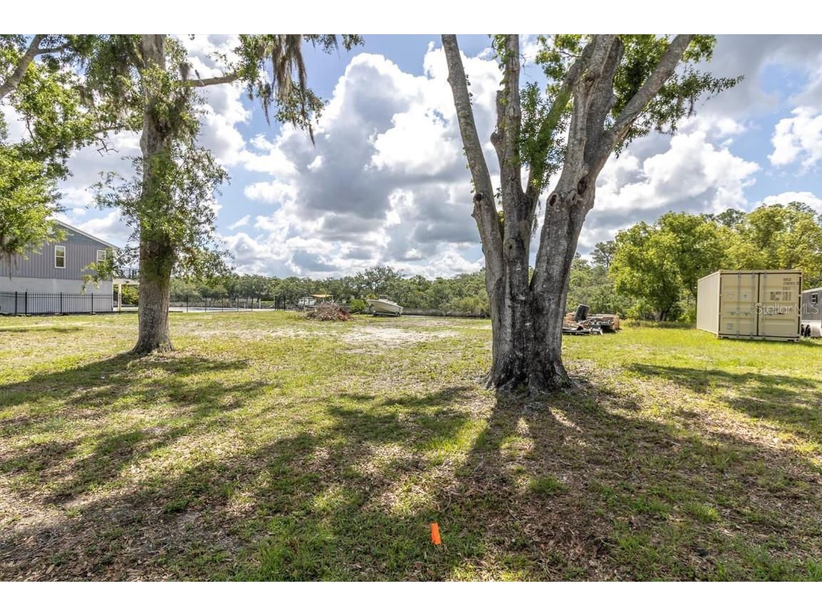 Flotilla Holiday FL 34690 W7875566 image5