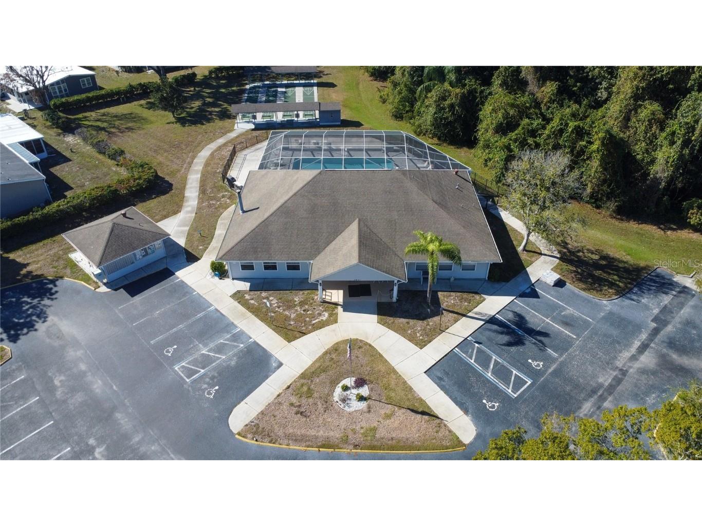 Forest Glenn Drive Spring Hill FL 34607 W7881230 image10