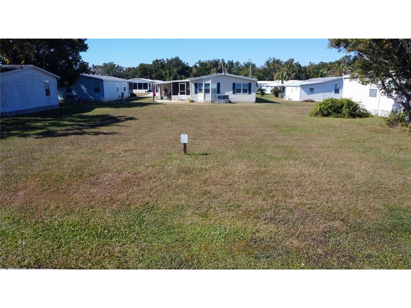 Forest Glenn Drive Spring Hill FL 34607 W7881239 image1