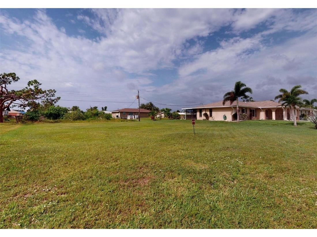 Forrest Avenue NW Port Charlotte FL 33952 J972761 image1