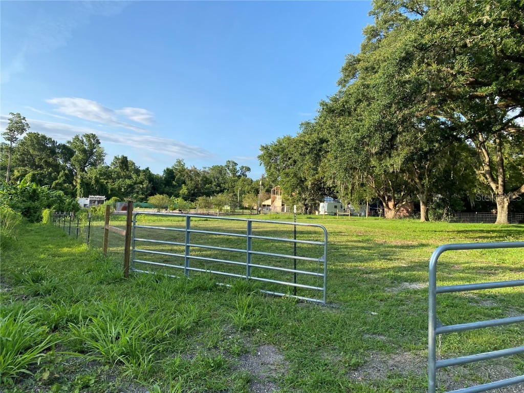 French Avenue Sanford FL 32773 O6123097 image1