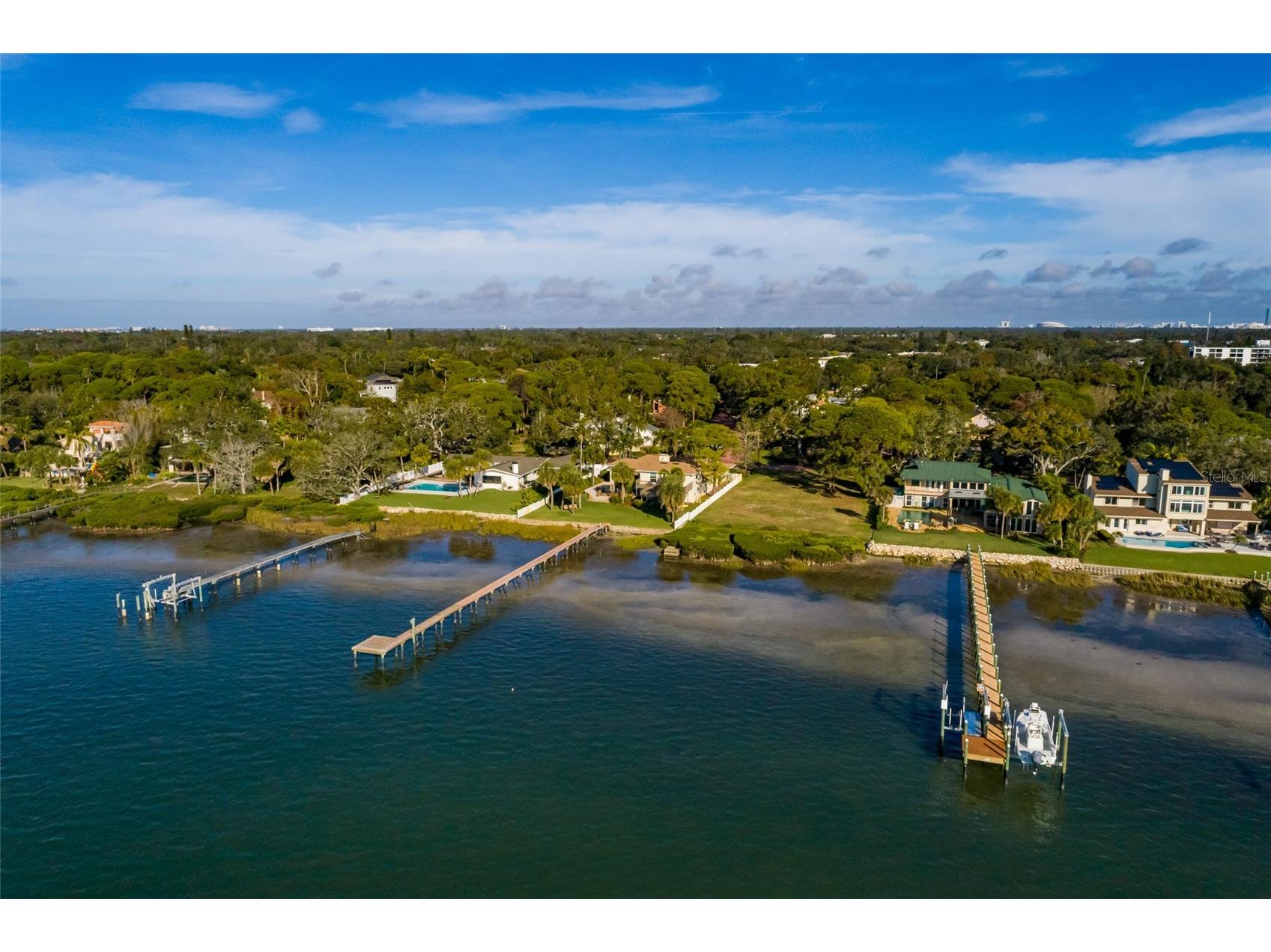 Friendly Way S Saint Petersburg FL 33705 TB8464198 image11