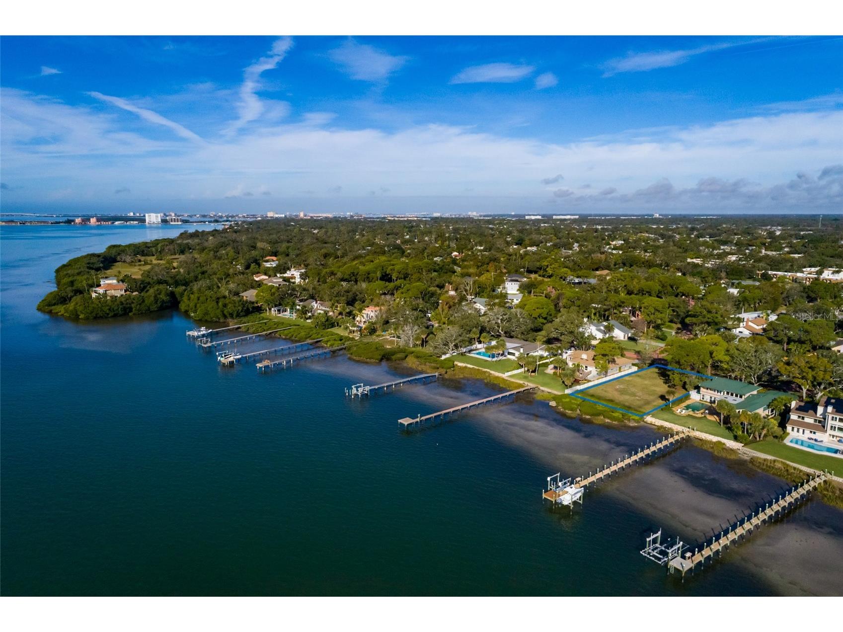 Friendly Way S Saint Petersburg FL 33705 TB8464198 image13