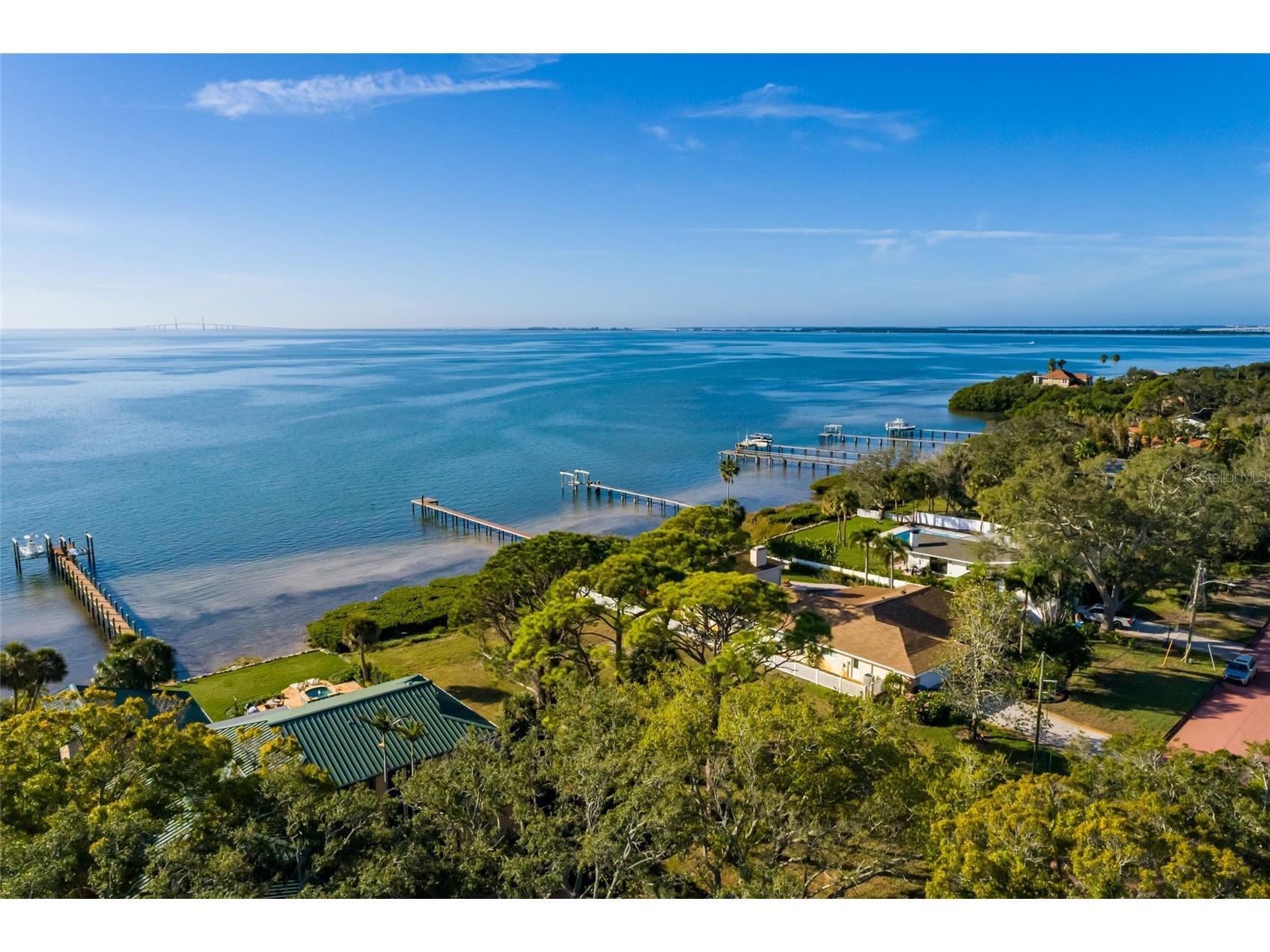 Friendly Way S Saint Petersburg FL 33705 TB8464198 image9