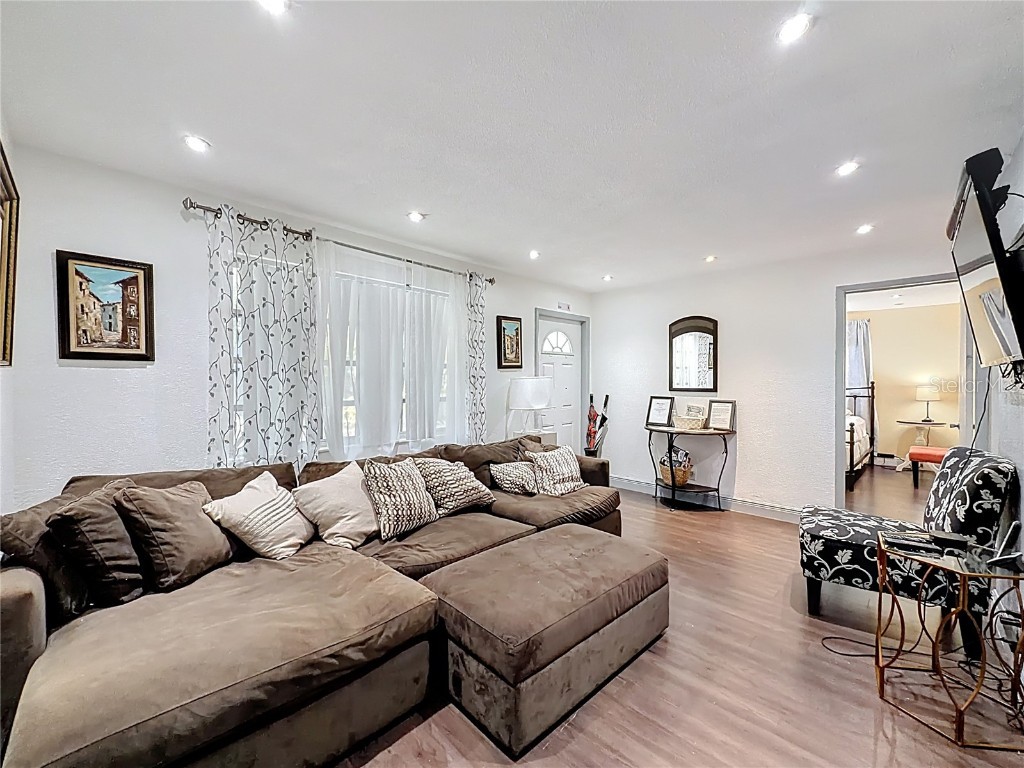 200 SW 9th Avenue #1-2 Fort Lauderdale FL 33312 S5138580 image4