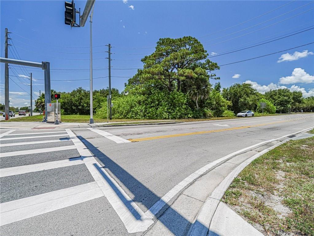  Fort Pierce FL 34946 TB8401235 image15