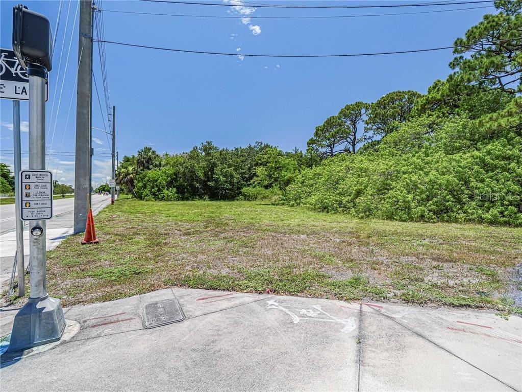  Fort Pierce FL 34946 TB8401235 image19