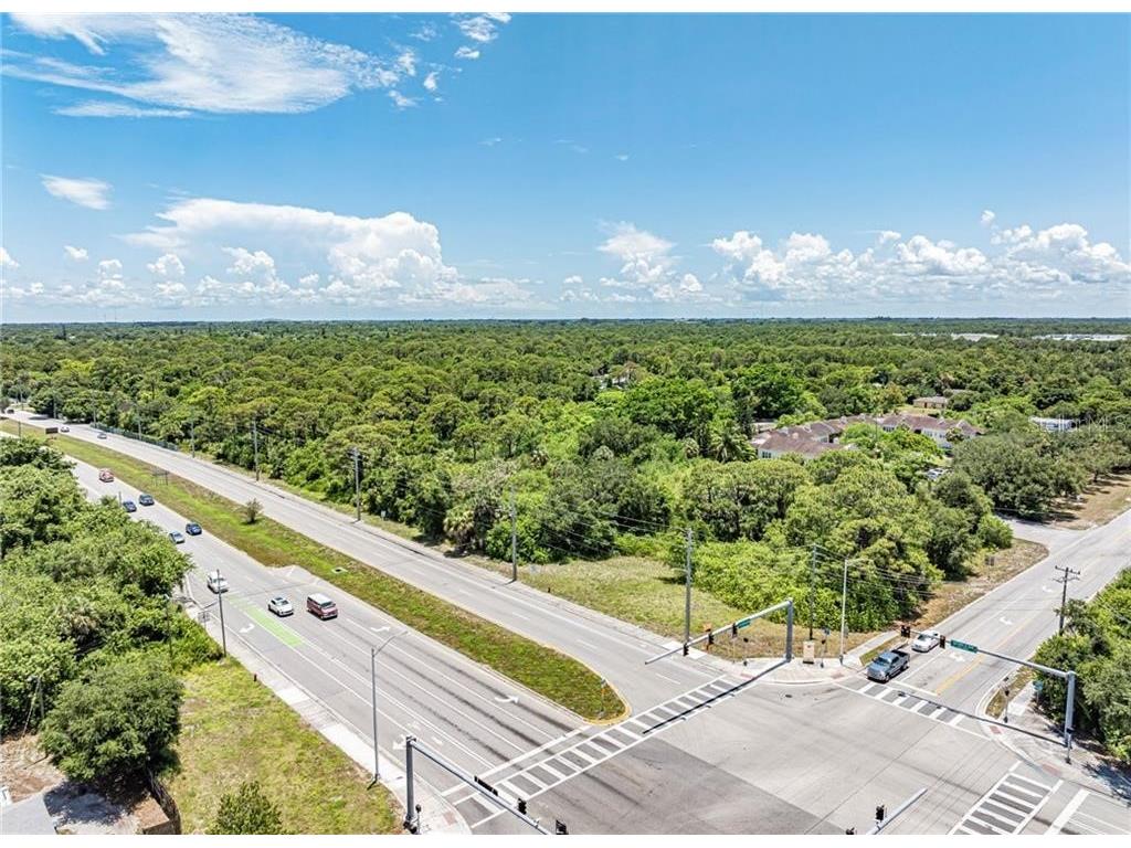  Fort Pierce FL 34946 TB8401235 image6