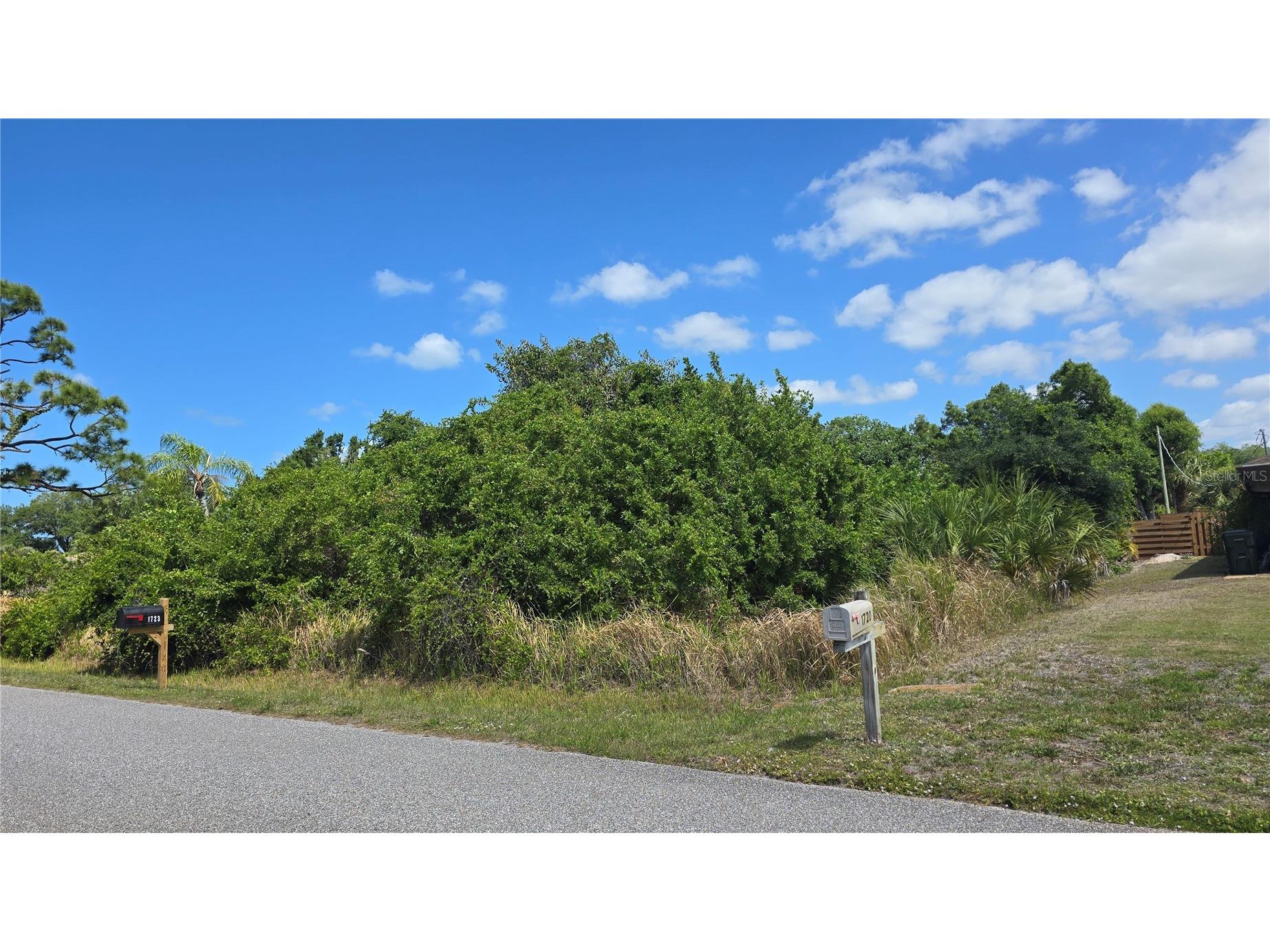 Gale Street Englewood FL 34223 A4690789 image6