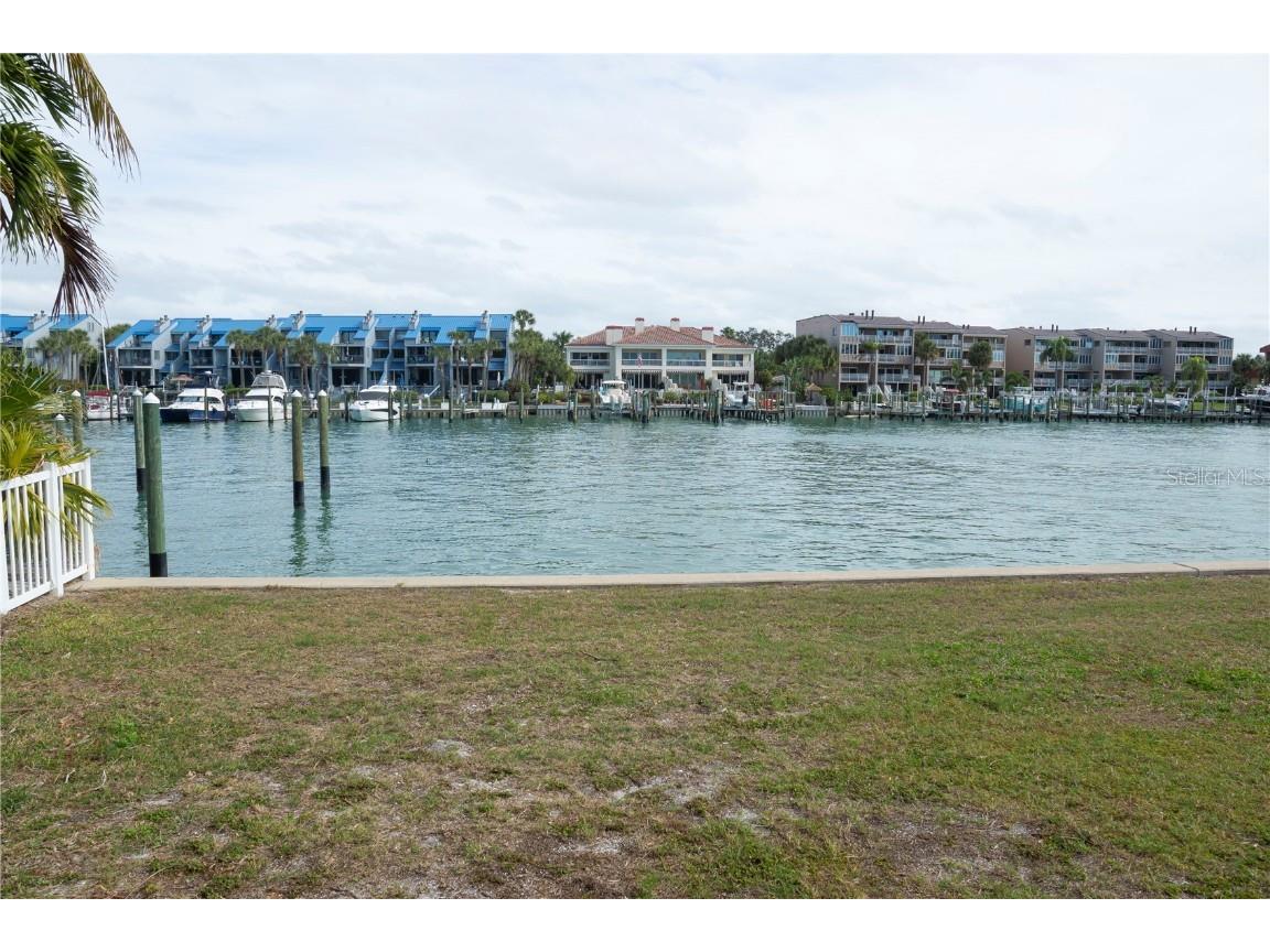 Galeon Drive Tierra Verde FL 33715 TB8357576 image9