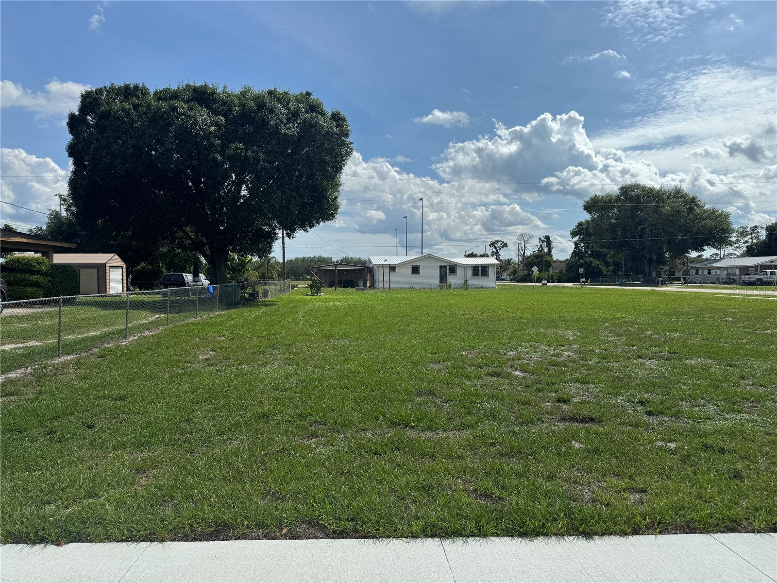 Glades Avenue Immokalee FL 34142 C7526774 image1
