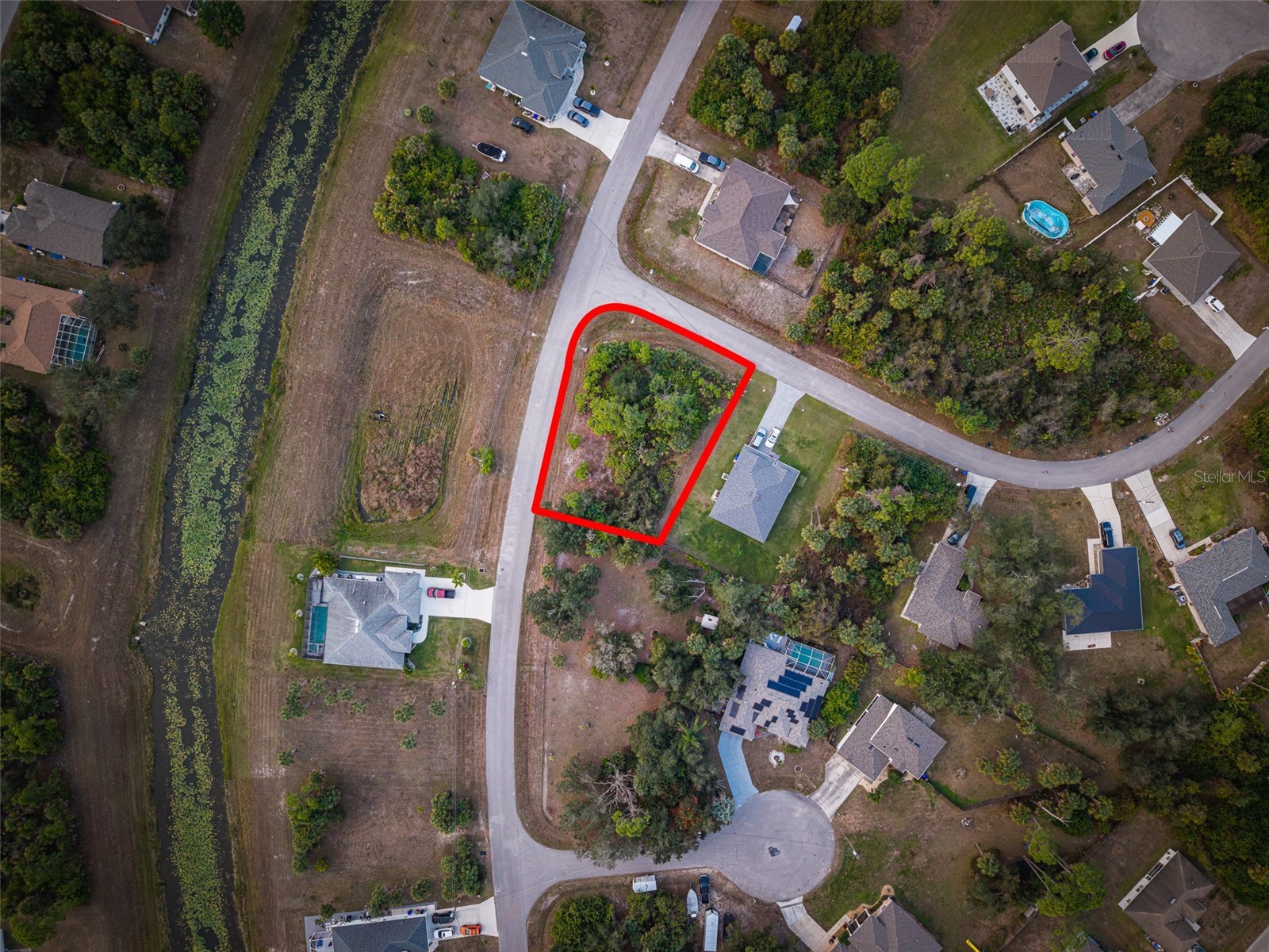Glenview Road North Port FL 34288 A4678361 image1