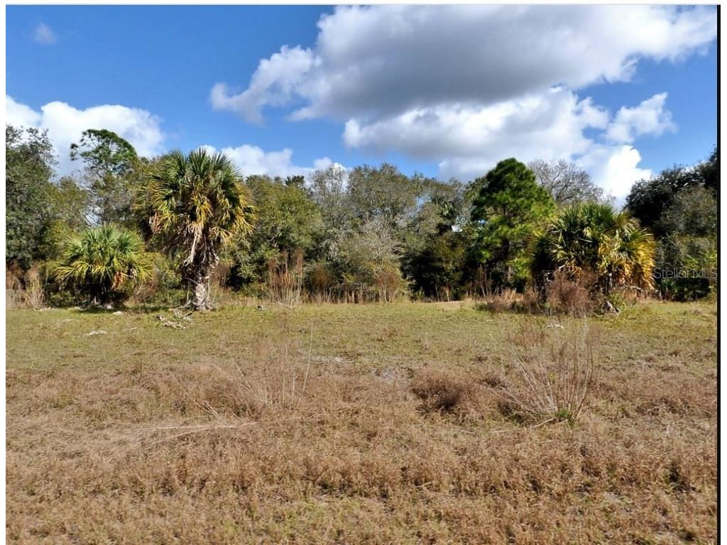 Grover Circle North Port FL 34288 A4659414 image2