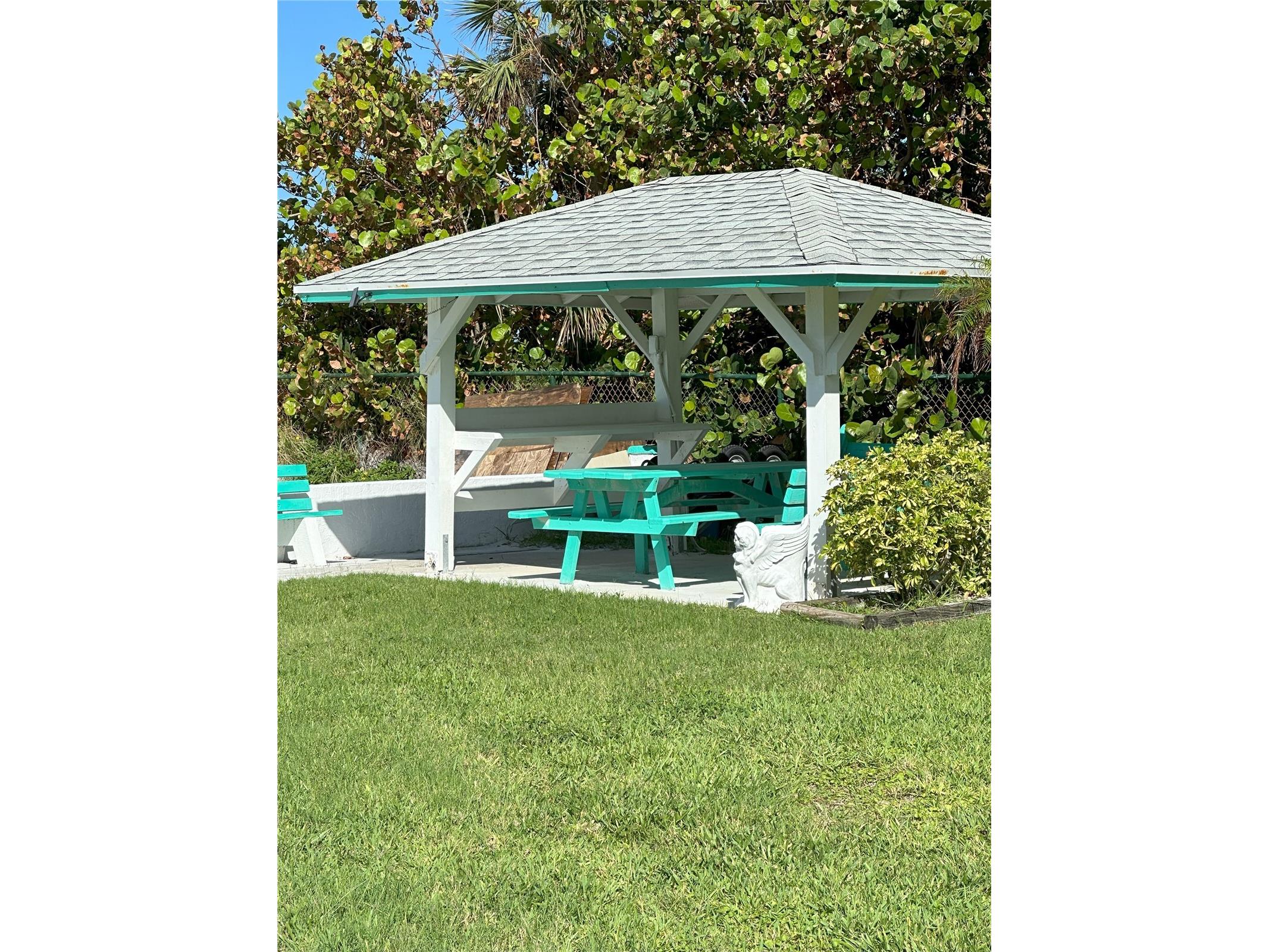 Gulf Boulevard Redington Shores FL 33708 TB8528419 image5