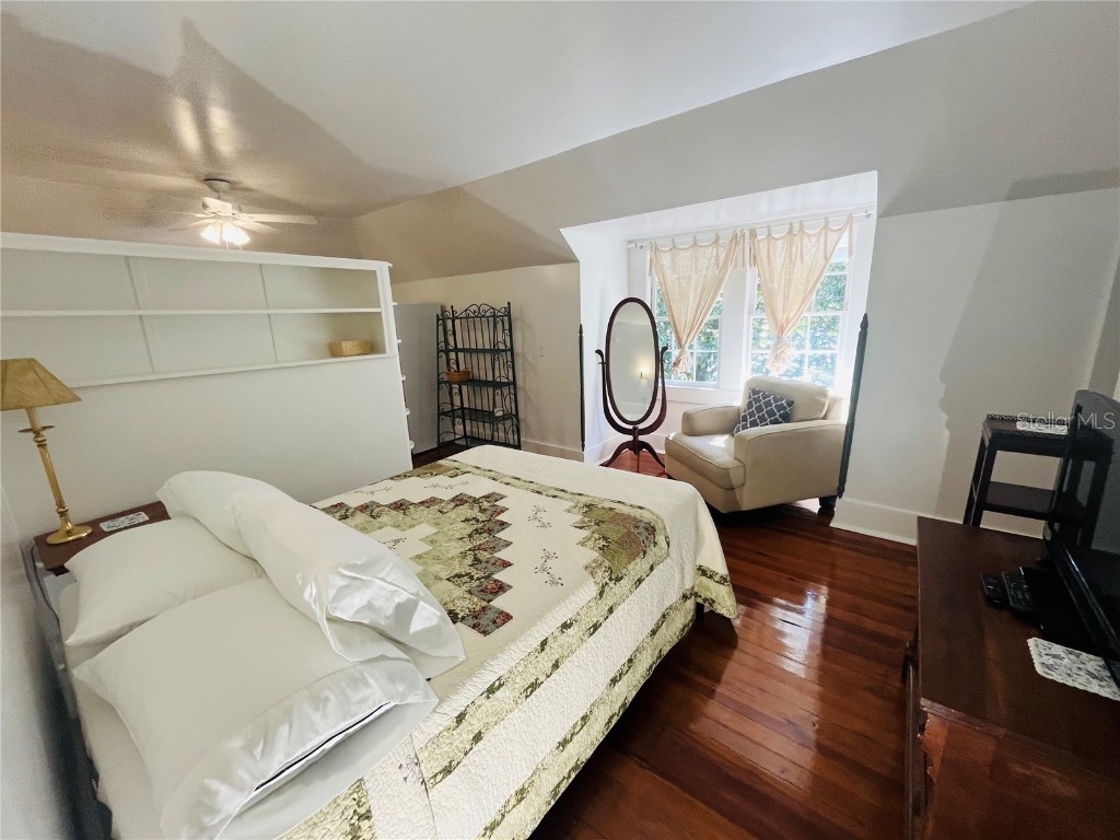  Gainesville FL 32601 GC533075 image9