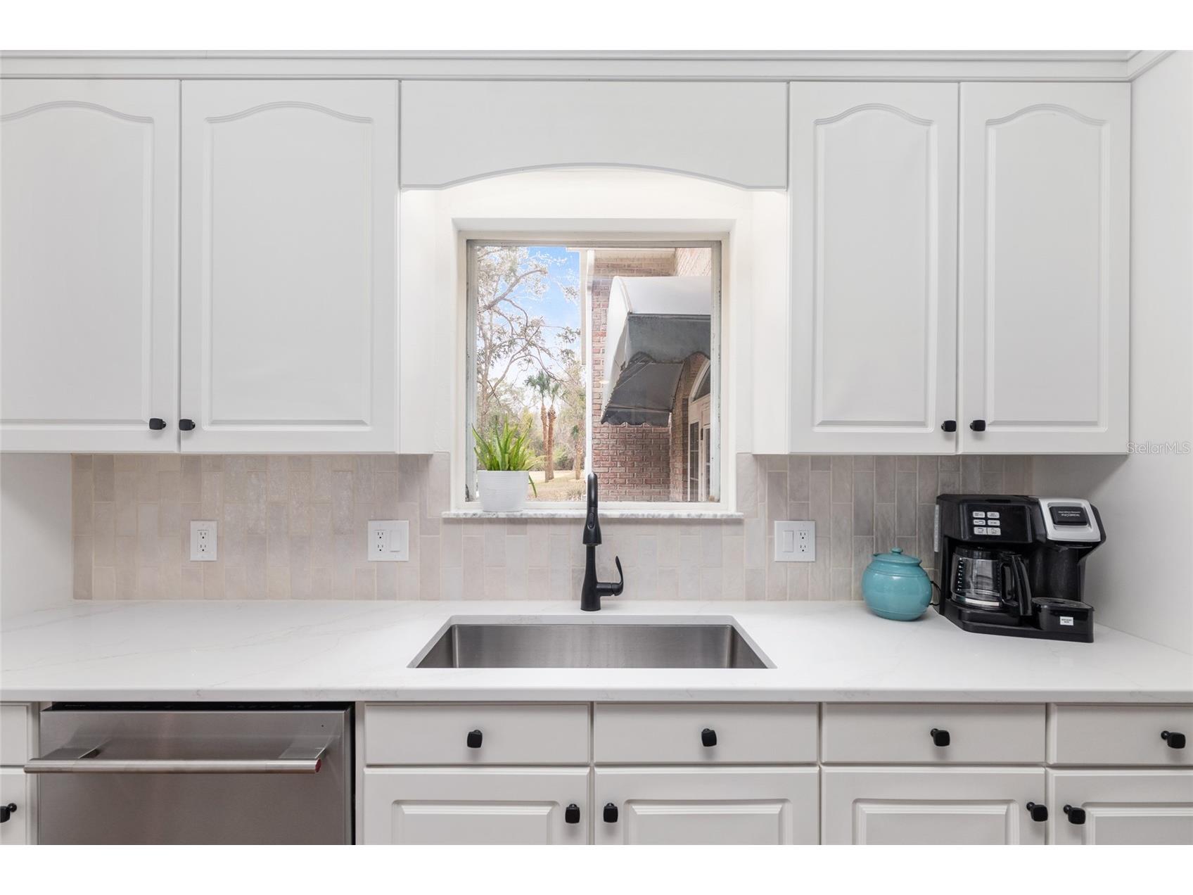 11121 NW 15th Place Gainesville FL 32606 GC537096 image16