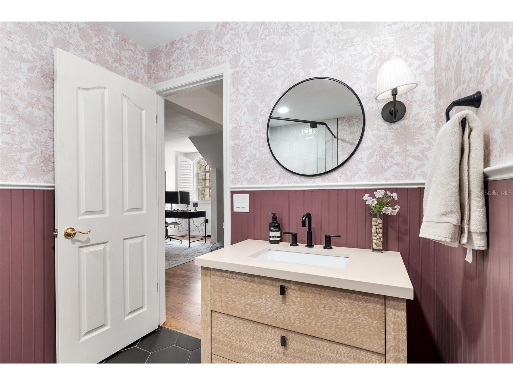 11121 NW 15th Place Gainesville FL 32606 GC537096 image42