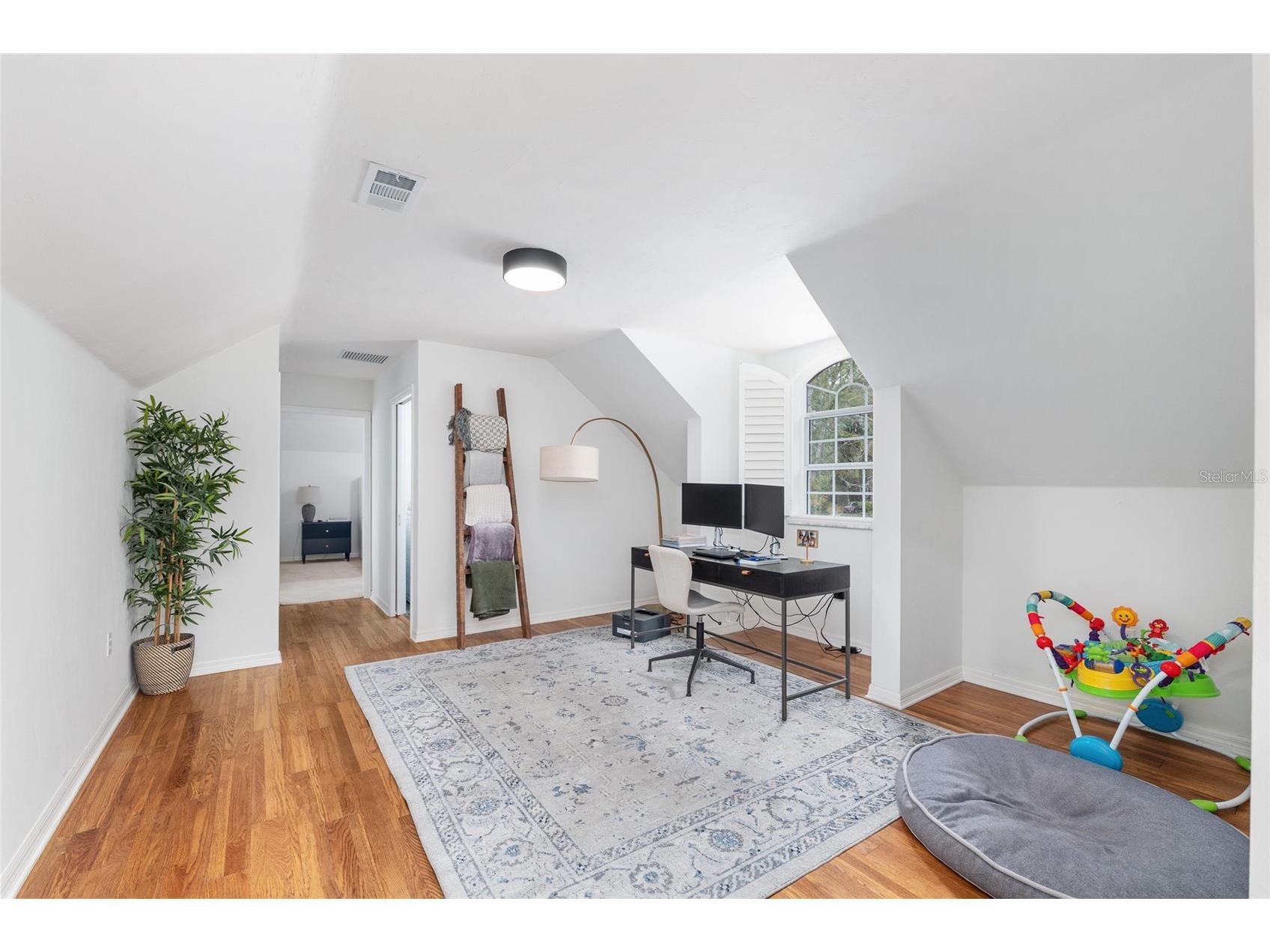 11121 NW 15th Place Gainesville FL 32606 GC537096 image43