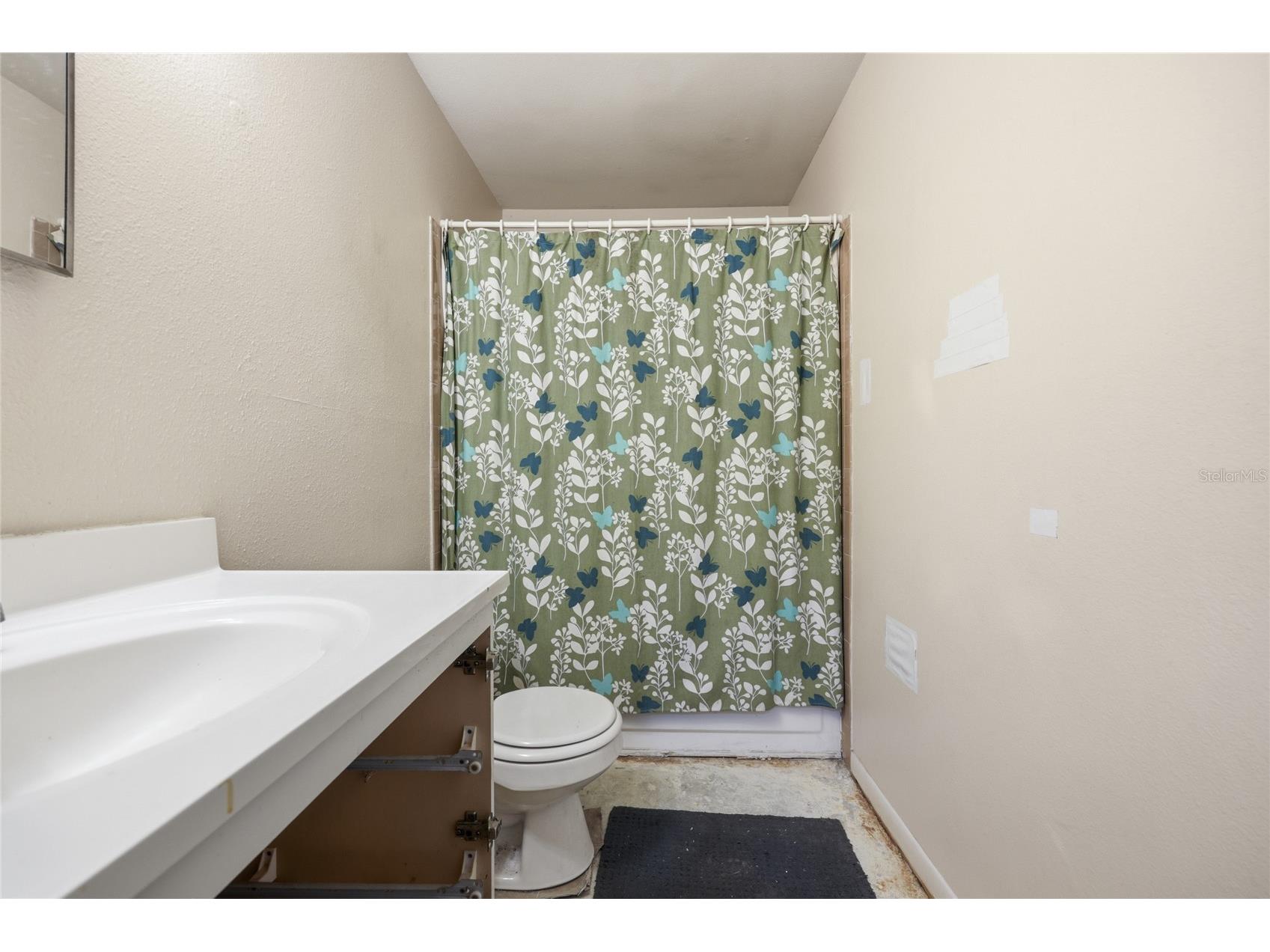 7717 SW 52nd Place Gainesville FL 32608 GC539896 image14