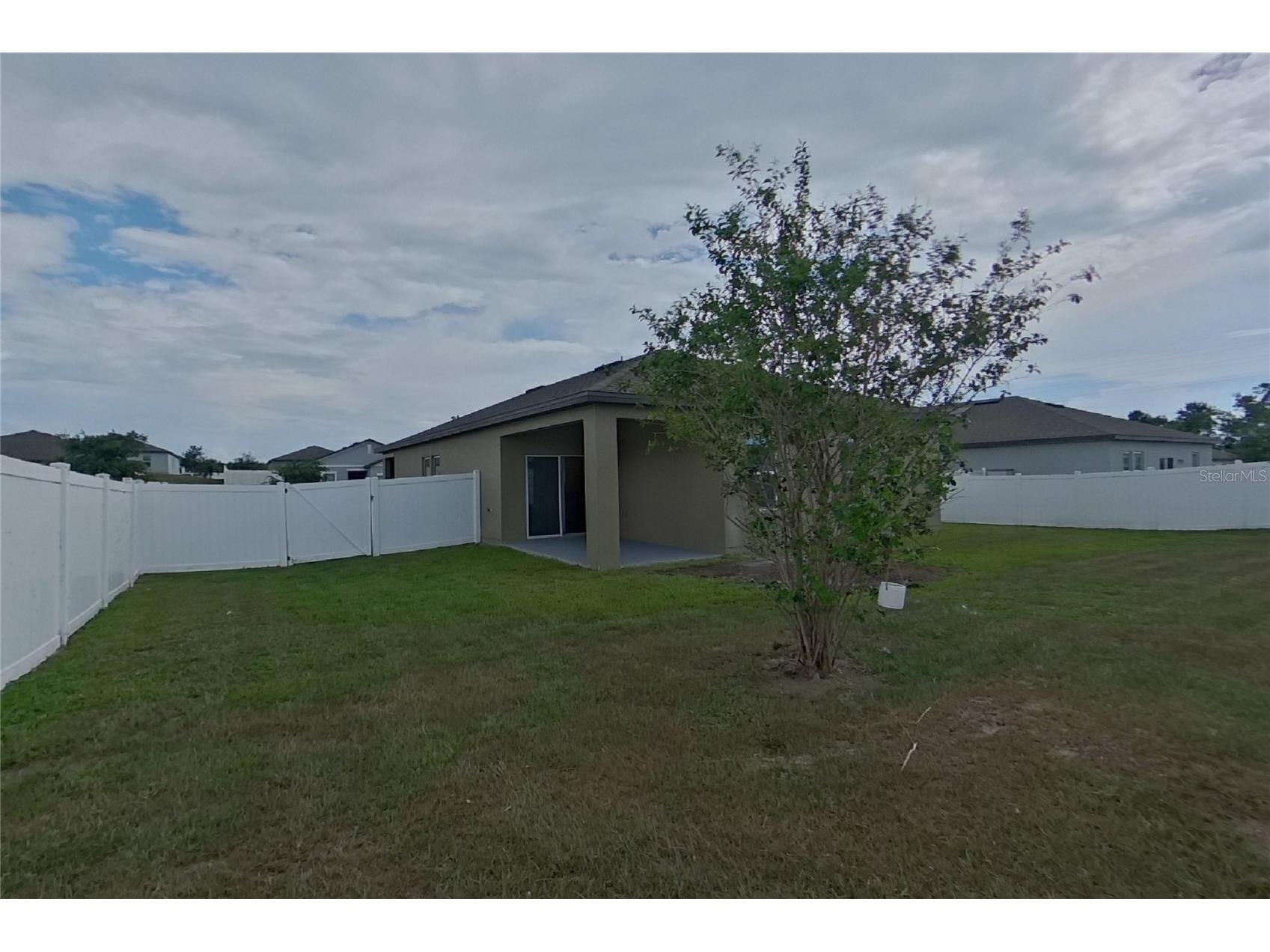  Groveland FL 34736 O6420172 image16