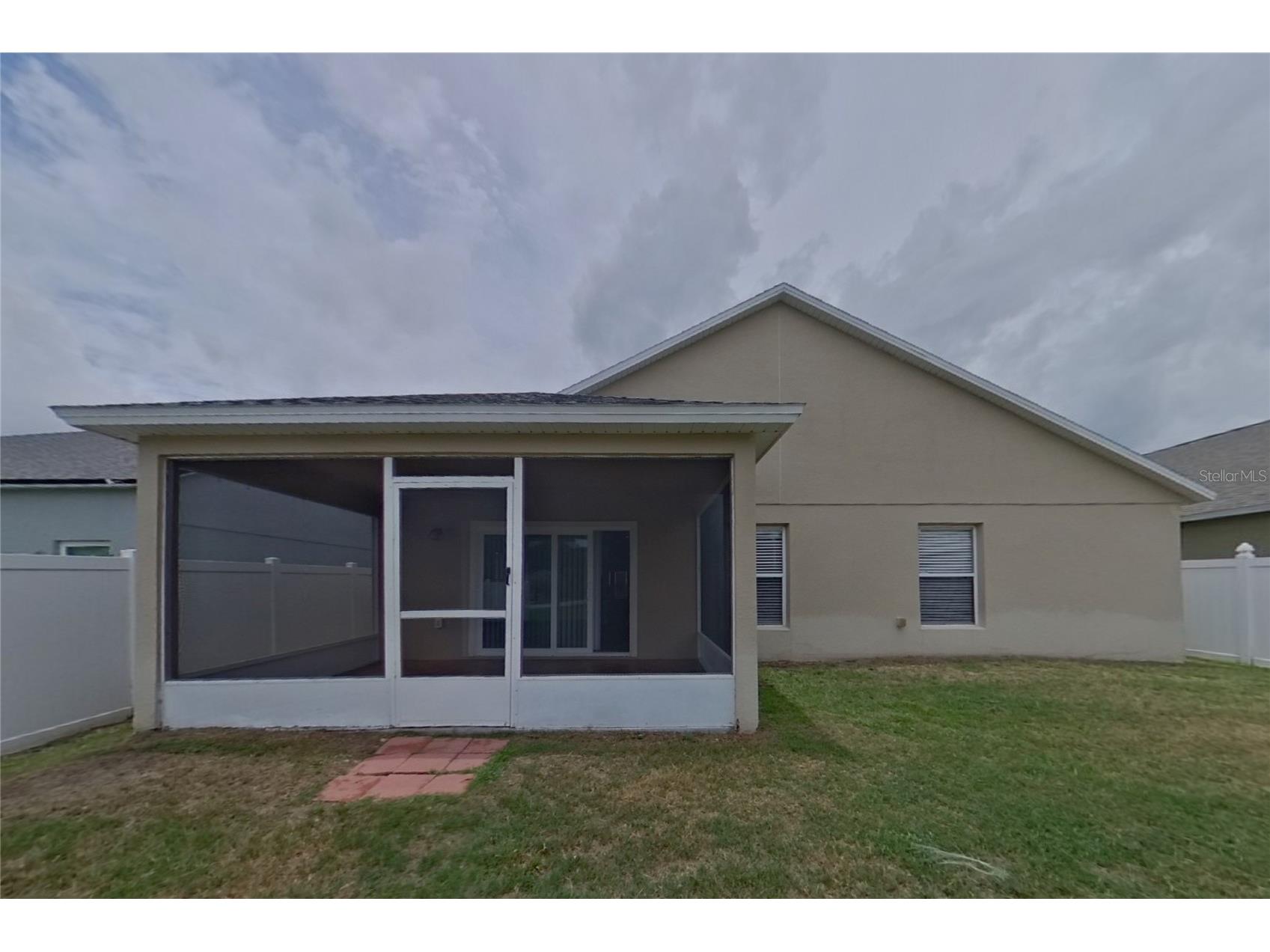  Groveland FL 34736 O6422813 image18