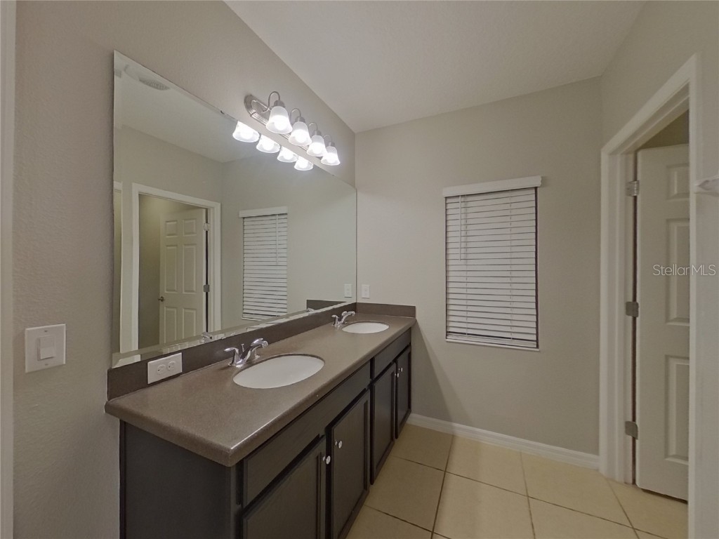  Groveland FL 34736 TB8458289 image5