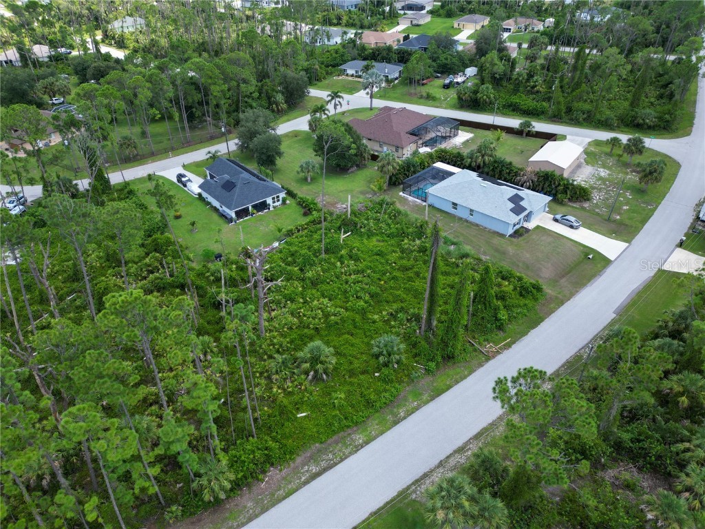 Hagerick Lane North Port FL 34288 A4662998 image1