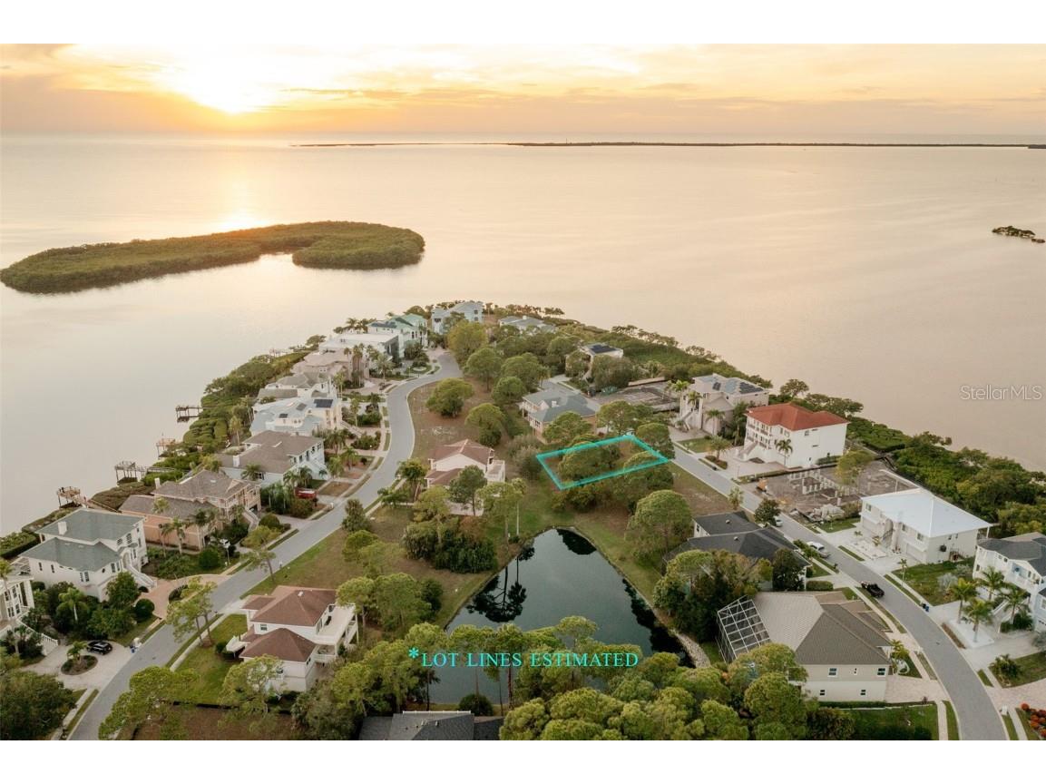 Harbour Watch Circle Tarpon Springs FL 34689 U8225724 image1