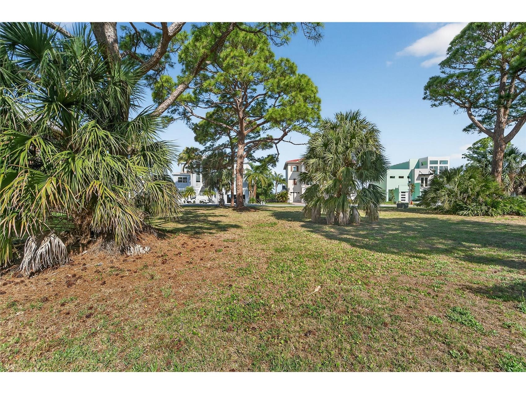 Harbour Watch Circle Tarpon Springs FL 34689 TB8492049 image12