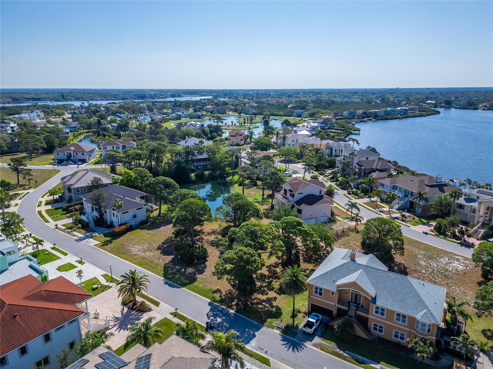 Harbour Watch Circle Tarpon Springs FL 34689 TB8492049 image18