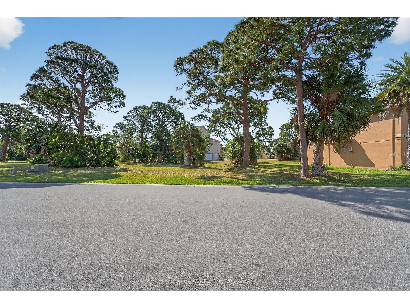 Harbour Watch Circle Tarpon Springs FL 34689 TB8492049 image9