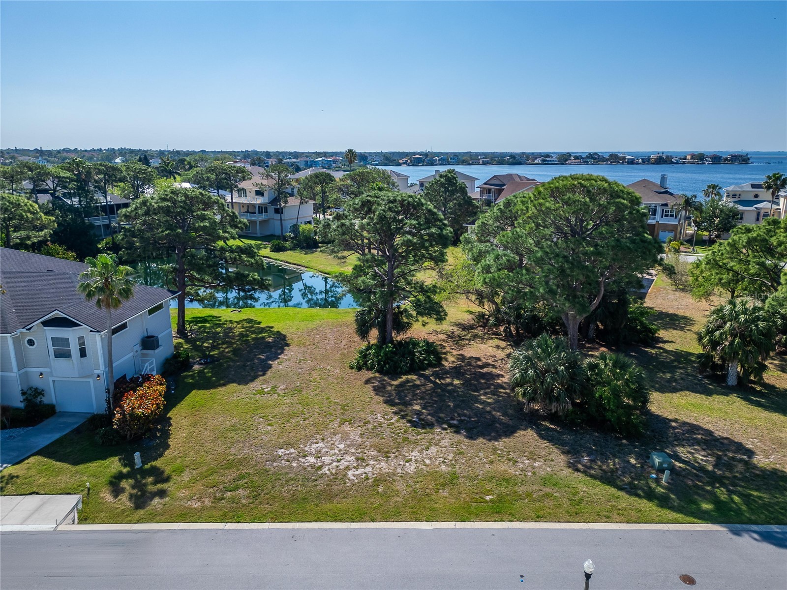 Harbour Watch Circle Tarpon Springs FL 34689 TB8492054 image12